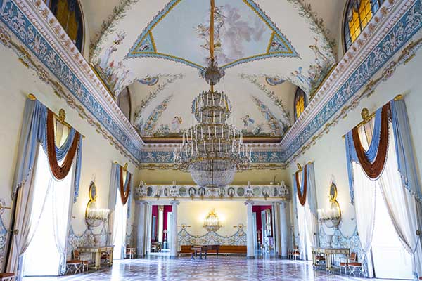 Repräsentativer Saal im Palazzo di Capodimonte